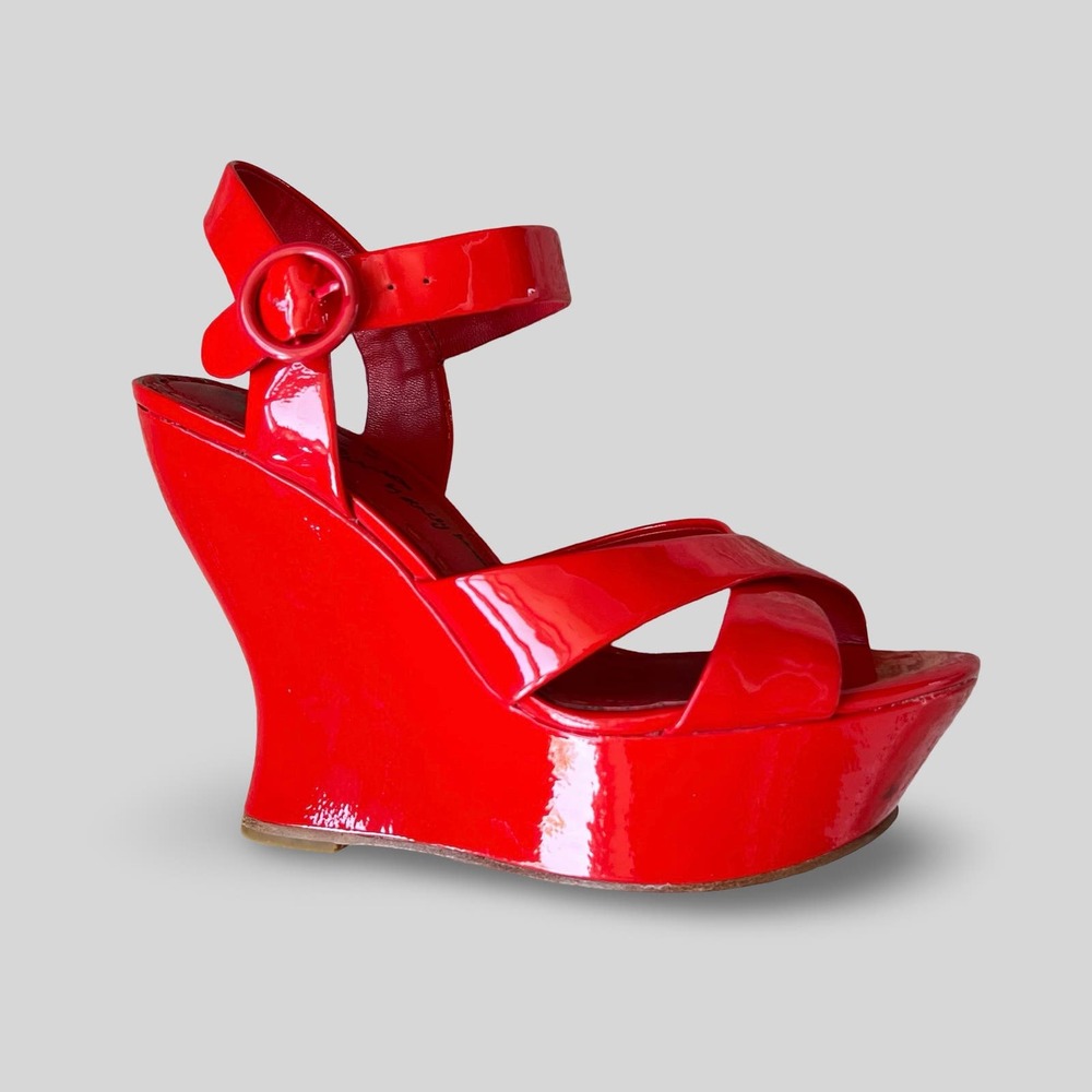 Alice + Olivia Juliet Patent Leather Platform Wedges - Picture 5 of 9